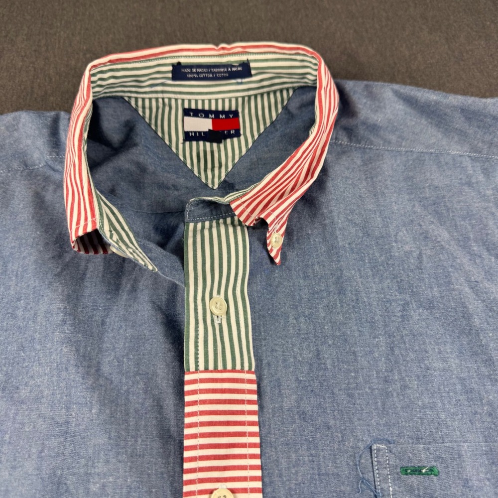 Tommy Hilfiger Mens XL Blue Chambray Button Down Shirt Striped Placket Crest
